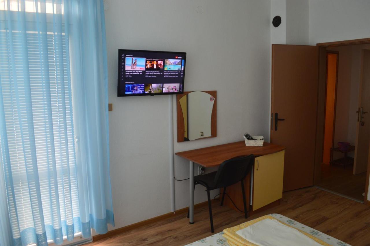 Yanis Hotel Chernomorets Exterior photo