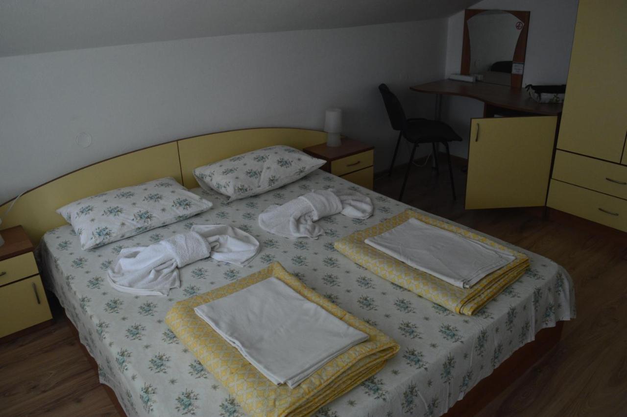 Yanis Hotel Chernomorets Exterior photo